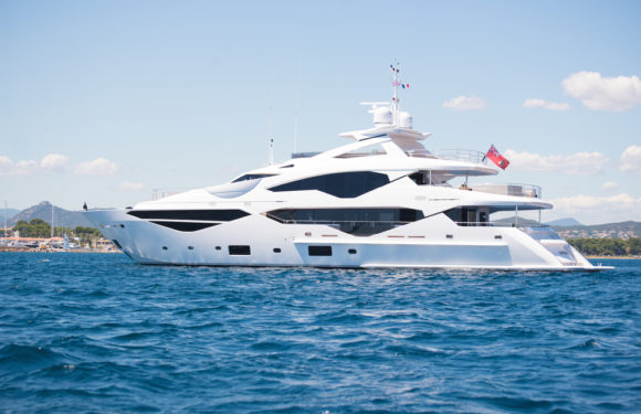 Аренда яхты Sunseeker E-MOTION