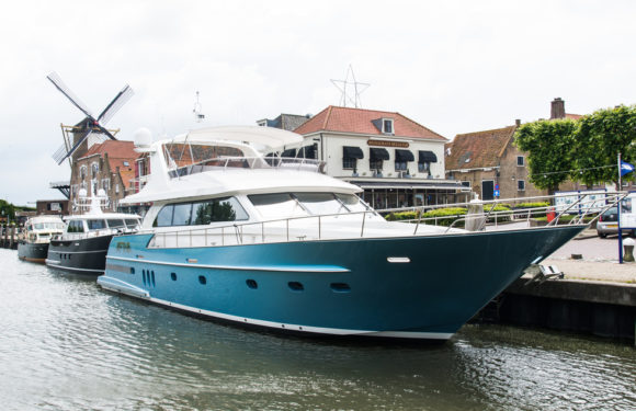 Продажа яхты AFINA Continental ll 2300