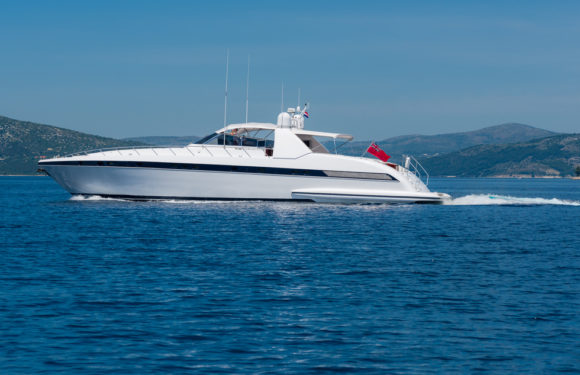 Продажа яхты Mangusta 80 SPEEDY T